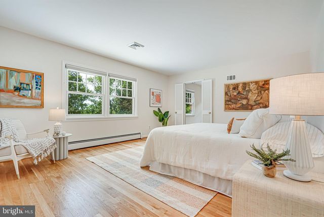 6018 ONONDAGA RD, Bethesda, MD 20816