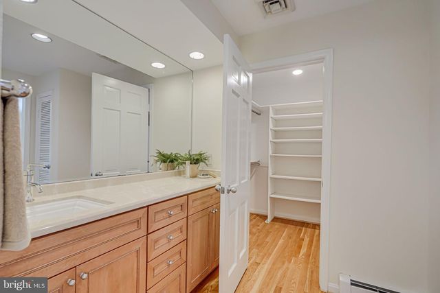 6018 ONONDAGA RD, Bethesda, MD 20816