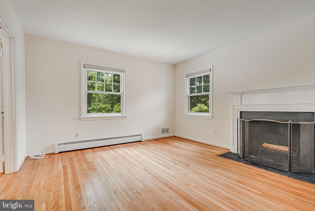 6018 ONONDAGA RD, Bethesda, MD 20816