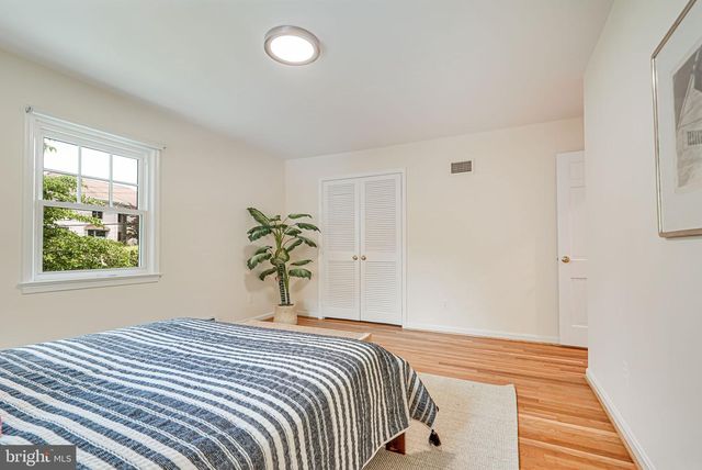 6018 ONONDAGA RD, Bethesda, MD 20816
