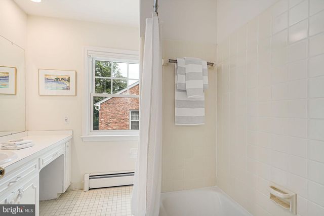 6018 ONONDAGA RD, Bethesda, MD 20816