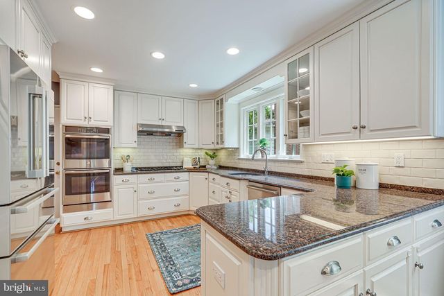 6018 ONONDAGA RD, Bethesda, MD 20816