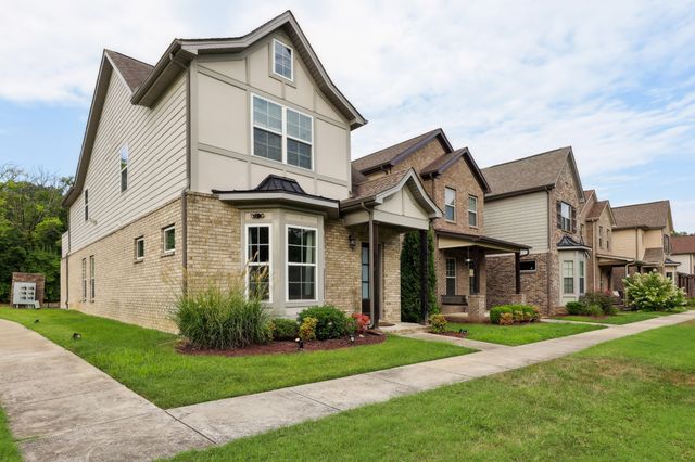 200 Cedar Place Row, Nashville, TN 37221