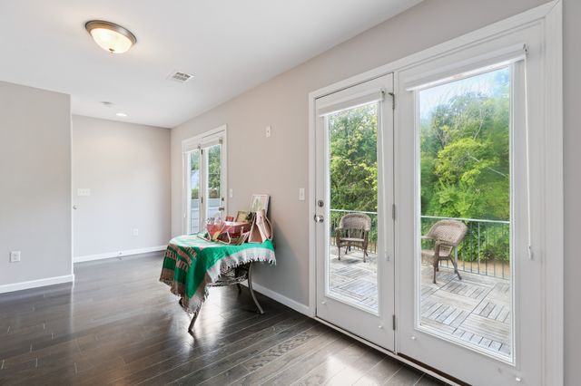 200 Cedar Place Row, Nashville, TN 37221