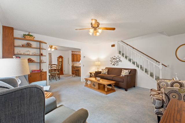 1020 Ahnawake Street, Grove, OK 74344