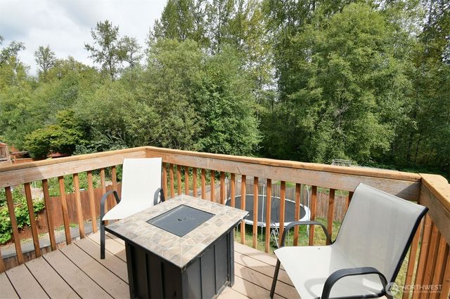 3007 Lake Drive, Lake Stevens, WA 98258