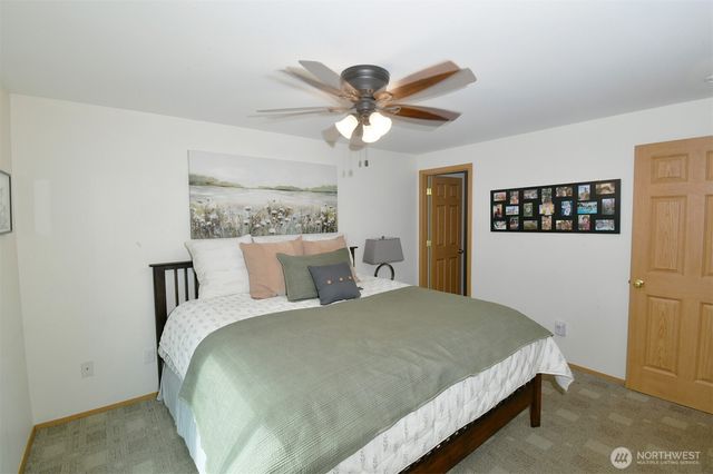 3007 Lake Drive, Lake Stevens, WA 98258
