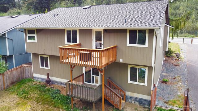 3007 Lake Drive, Lake Stevens, WA 98258