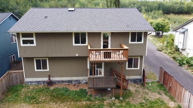 3007 Lake Drive, Lake Stevens, WA 98258