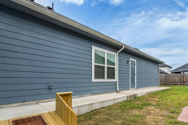 124 Zion DR, Kyle, TX 78640