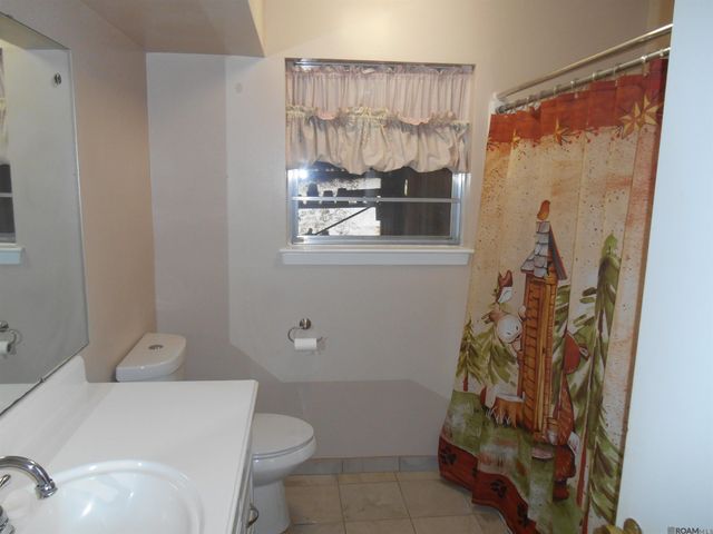 1165 S Tinley Dr, Baton Rouge, LA 70815