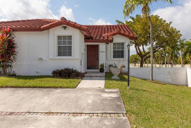 20700 SW 81st Avenue, Cutler Bay, FL 33189