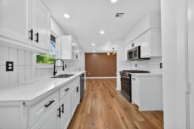 4310 Jorns Street, Houston, TX 77045