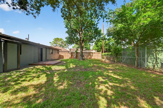 4310 Jorns Street, Houston, TX 77045