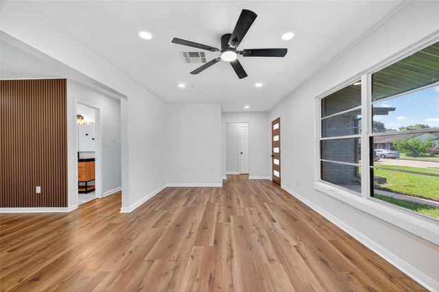 4310 Jorns Street, Houston, TX 77045