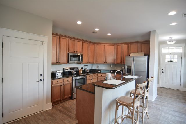 573 Olde Mill Dr., North Myrtle Beach, SC 29582
