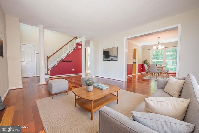2891 BARRLEY DR, Dumfries, VA 22026