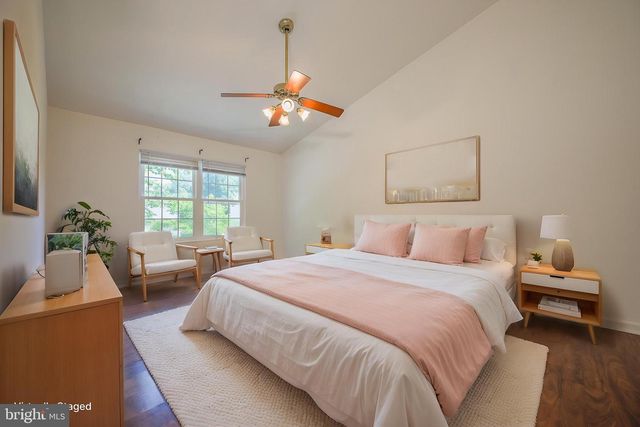 2891 BARRLEY DR, Dumfries, VA 22026