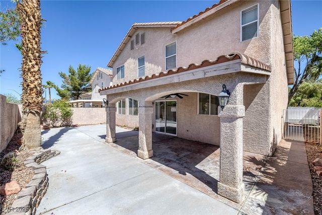 829 Dancing Vines Avenue, Las Vegas, NV 89183