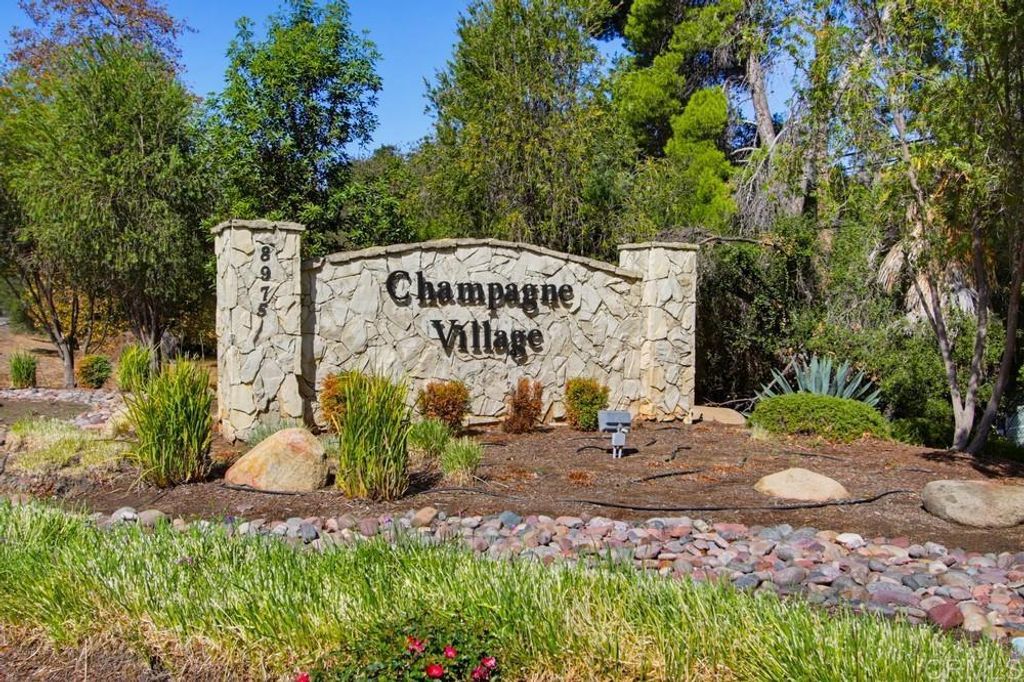 8975 Lawrence Welk Drive SPC 120, Escondido, CA 92026 — photo 2
