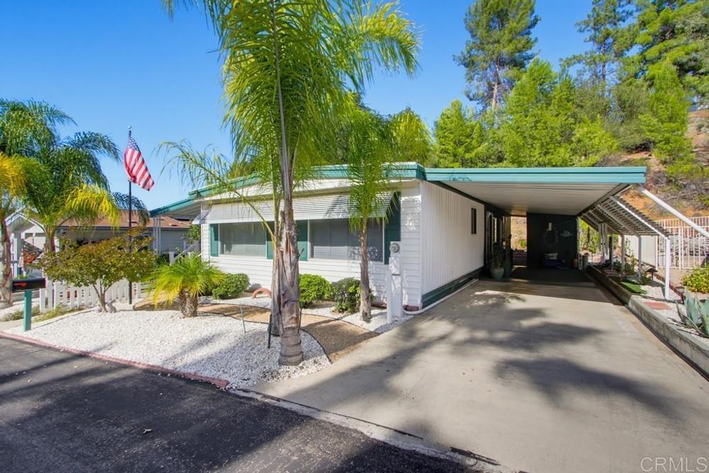 8975 Lawrence Welk Drive SPC 120, Escondido, CA 92026 — photo 5