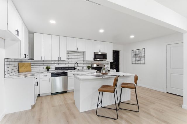 4474 Burke Road, Fort Worth, TX 76119