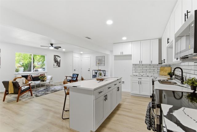 4474 Burke Road, Fort Worth, TX 76119