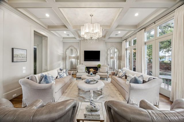 3240 Bammel Lane, Houston, TX 77098