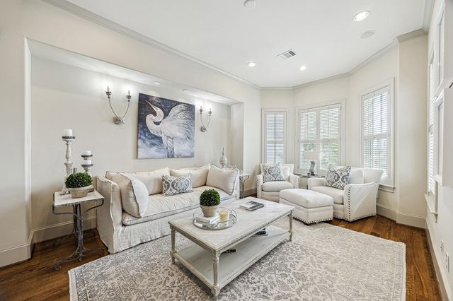 3240 Bammel Lane, Houston, TX 77098