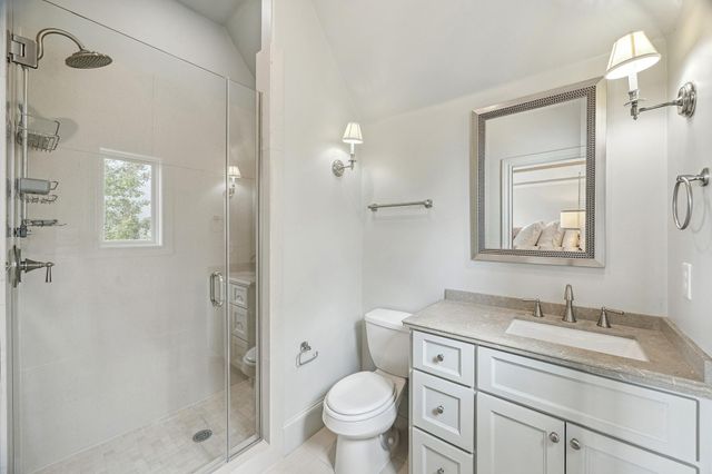 3240 Bammel Lane, Houston, TX 77098