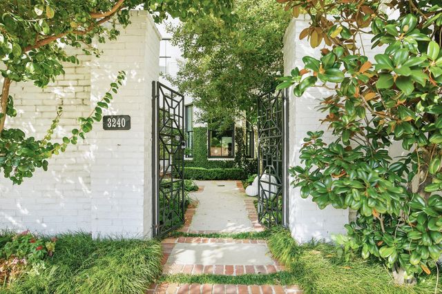 3240 Bammel Lane, Houston, TX 77098