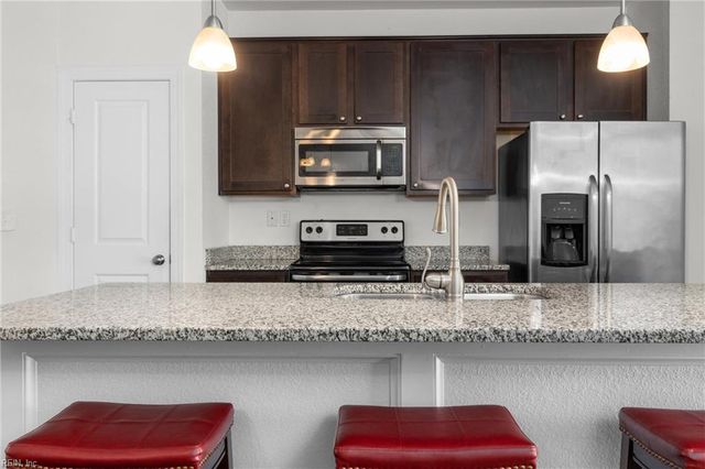 506 Abelia WAY, Chesapeake, VA 23322