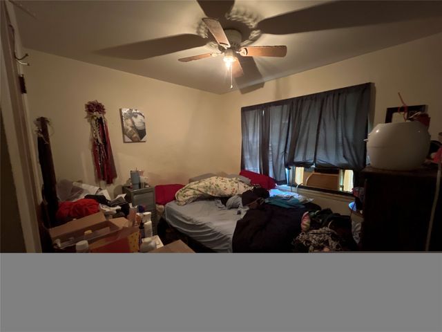 908 Birch Street, Palestine, TX 75801