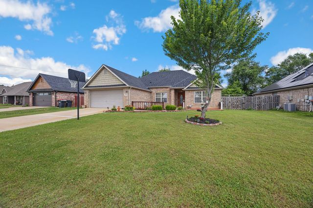 3384 Westminster Avenue, Springdale, AR 72762
