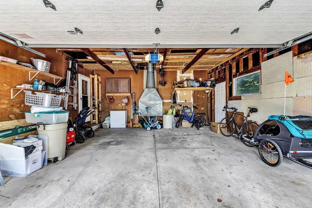 1128 DEERFIELD AVENUE, Menasha, WI 54952