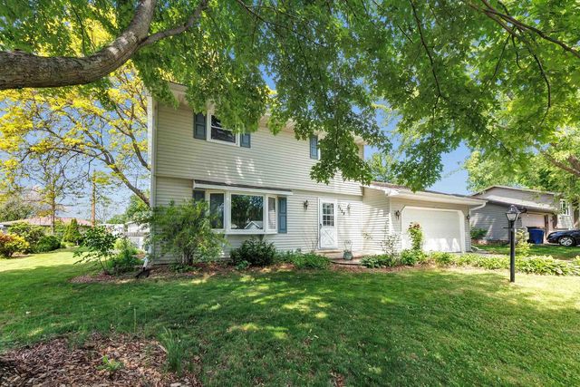 1128 DEERFIELD AVENUE, Menasha, WI 54952