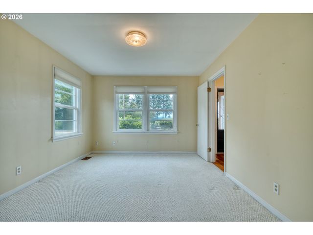 35177 PITTSBURG Rd, St Helens, OR 97051