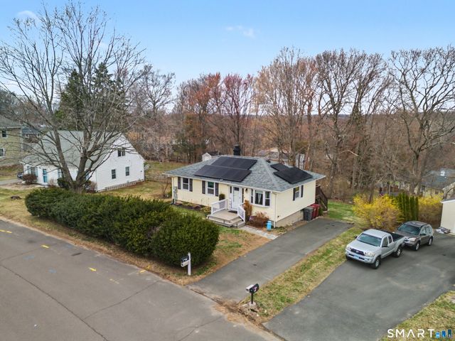 97 Morning Mist Road, Naugatuck, CT 06770