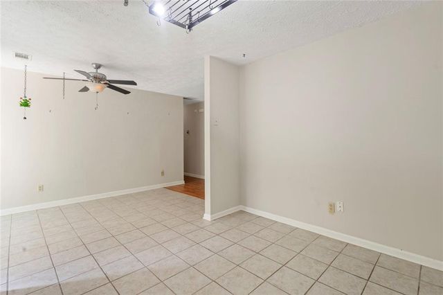 540 Hamlin Trace, Riverdale, GA 30274