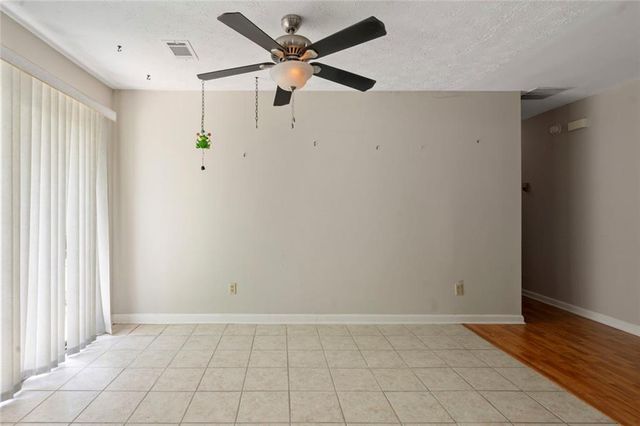 540 Hamlin Trace, Riverdale, GA 30274