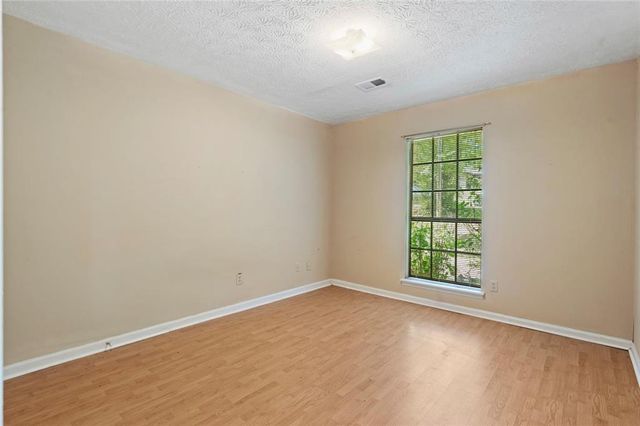 540 Hamlin Trace, Riverdale, GA 30274