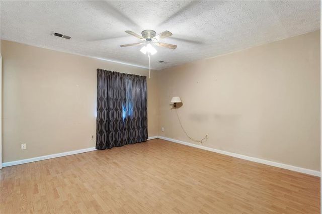 540 Hamlin Trace, Riverdale, GA 30274