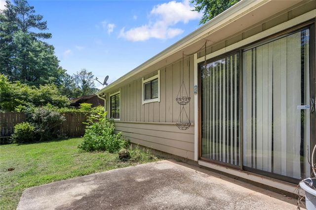 540 Hamlin Trace, Riverdale, GA 30274