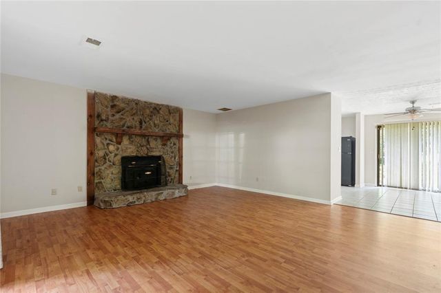 540 Hamlin Trace, Riverdale, GA 30274