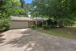 540 Hamlin Trace, Riverdale, GA 30274