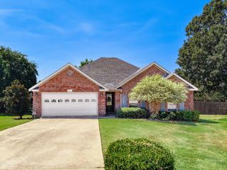 4100 Wetherfield Cove, Jonesboro, AR 72405
