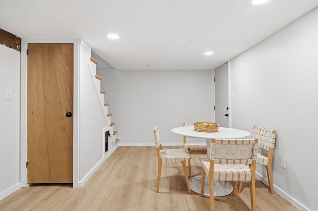 29 Dunn Ave, Wrentham, MA 02093
