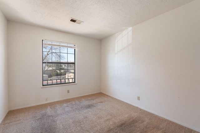 833 Country Club Drive SE APT 2A, Rio Rancho, NM 87124