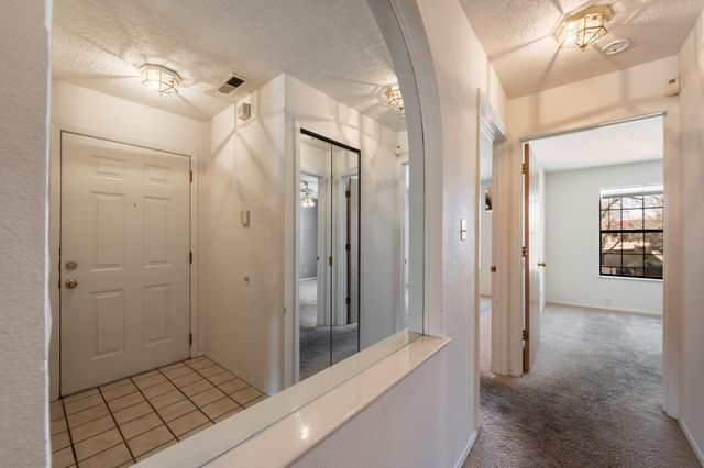 833 Country Club Drive SE APT 2A, Rio Rancho, NM 87124