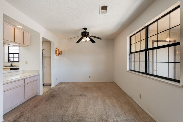 833 Country Club Drive SE APT 2A, Rio Rancho, NM 87124